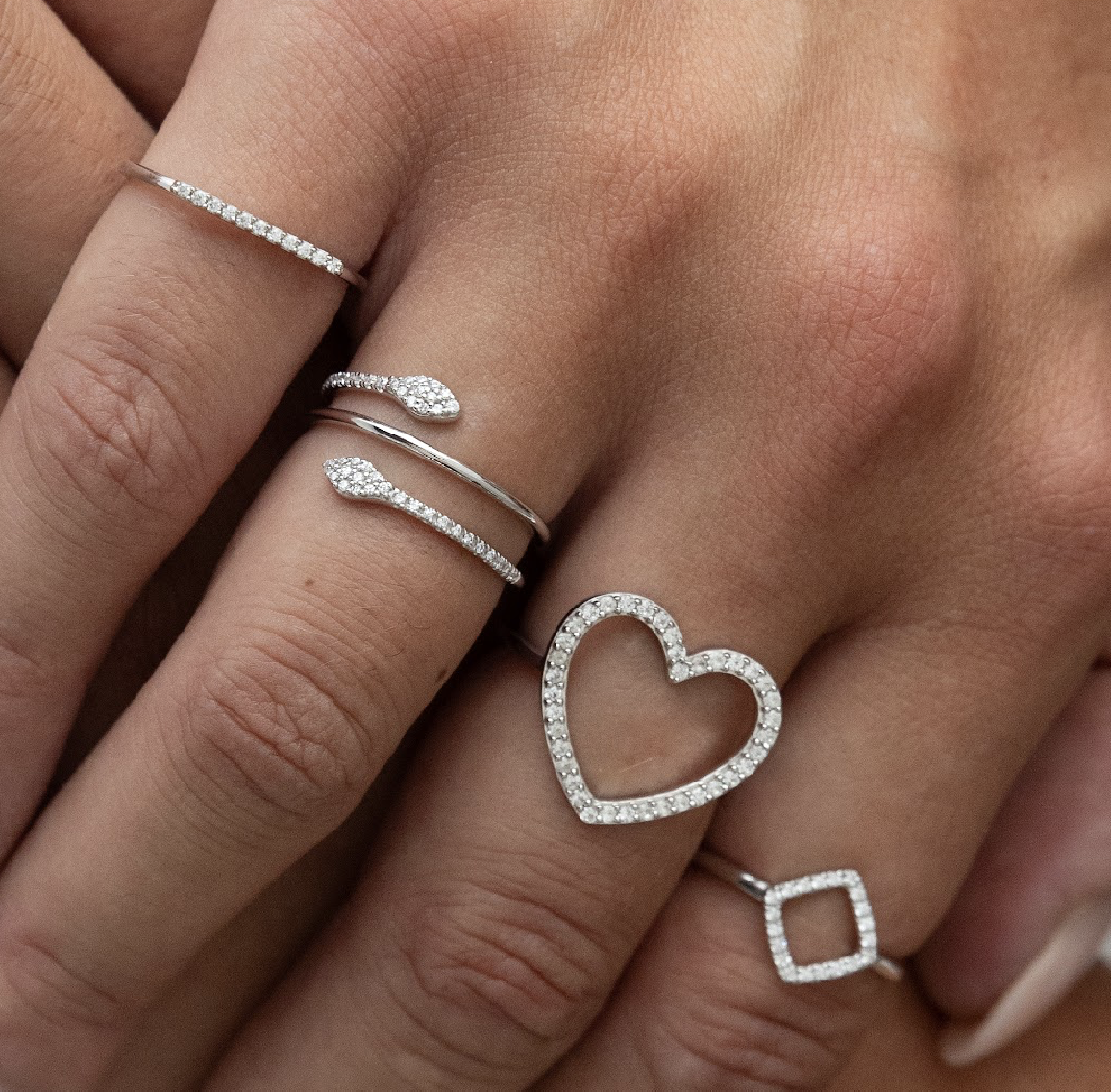 DIAMANDO BIG HEART RING 0.31ct